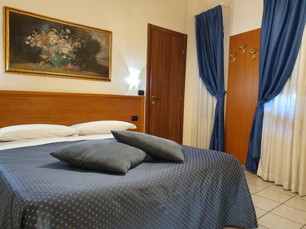 Hotel San Giorgio Bergamo Ngoại thất bức ảnh